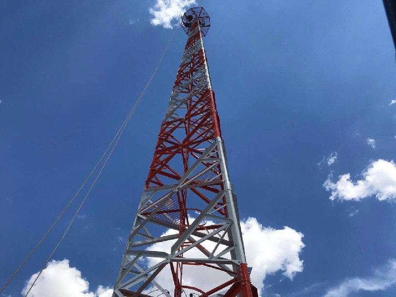 Imagem ilustrativa de Torre para antena de rádio